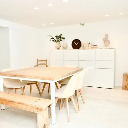 • Boutique 26 • In